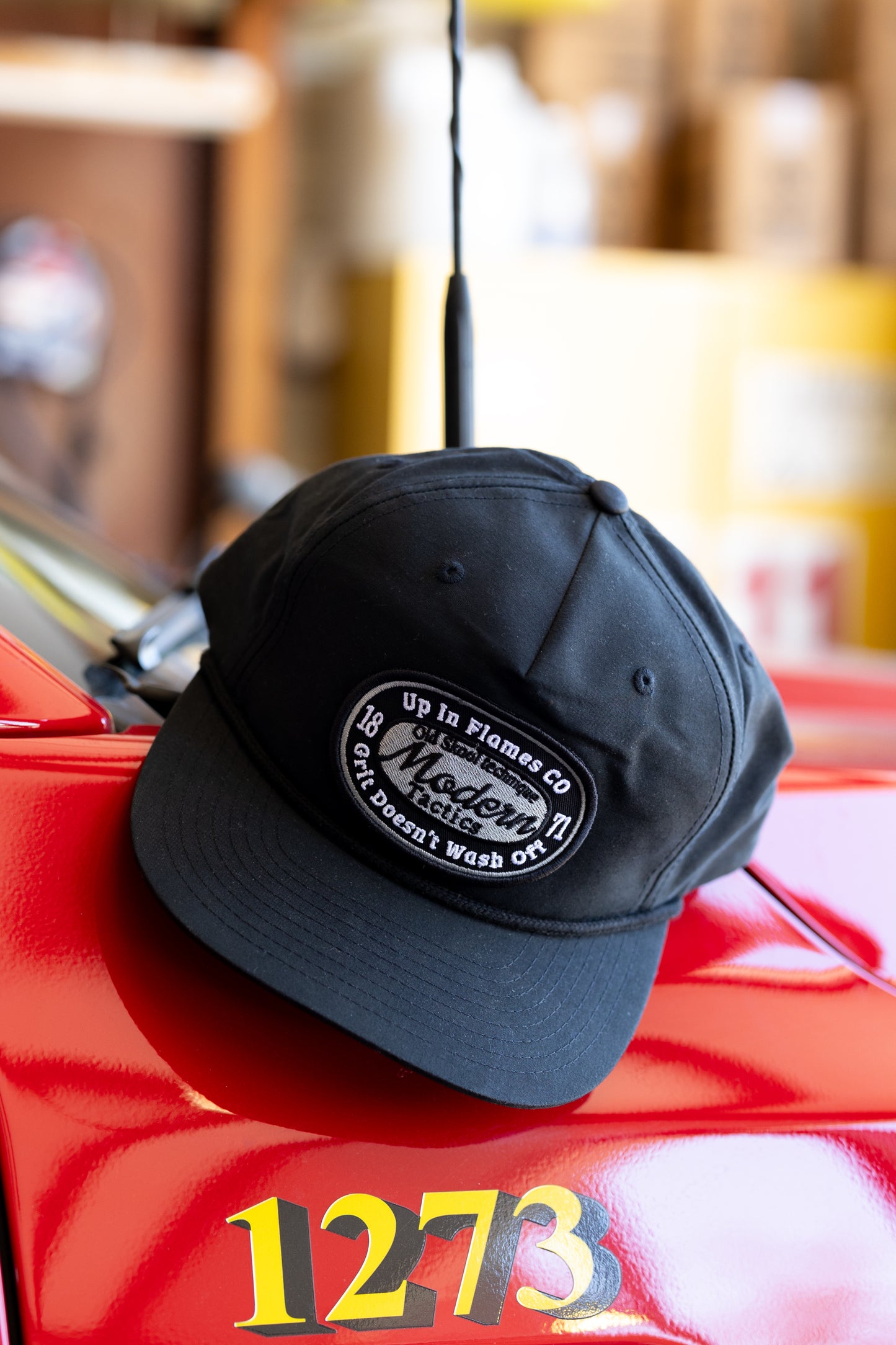 OLD SKOOL SNAPBACK